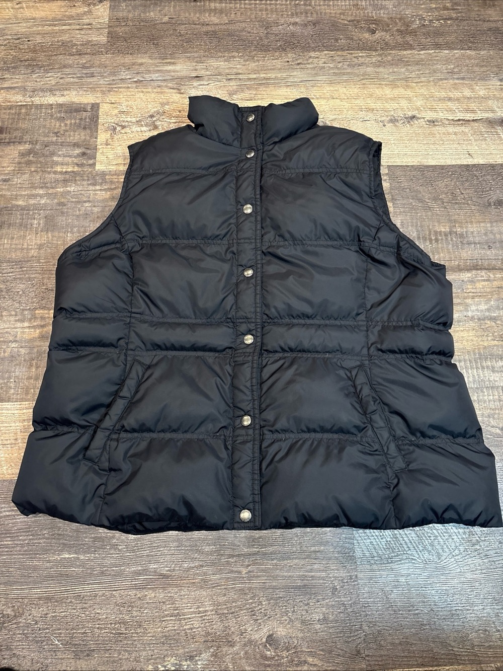 Lands’ End Black Down Puffer Vest Size 1X 16w-18w